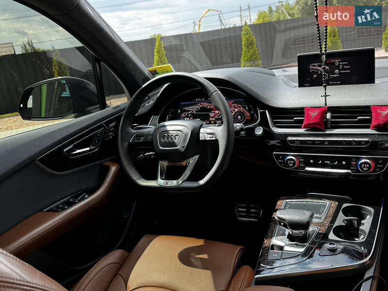 Внедорожник / Кроссовер Audi Q7 2016 в Львове
