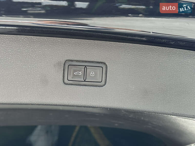 Внедорожник / Кроссовер Audi Q7 2016 в Львове