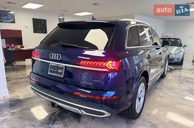 Внедорожник / Кроссовер Audi Q7 2021 в 