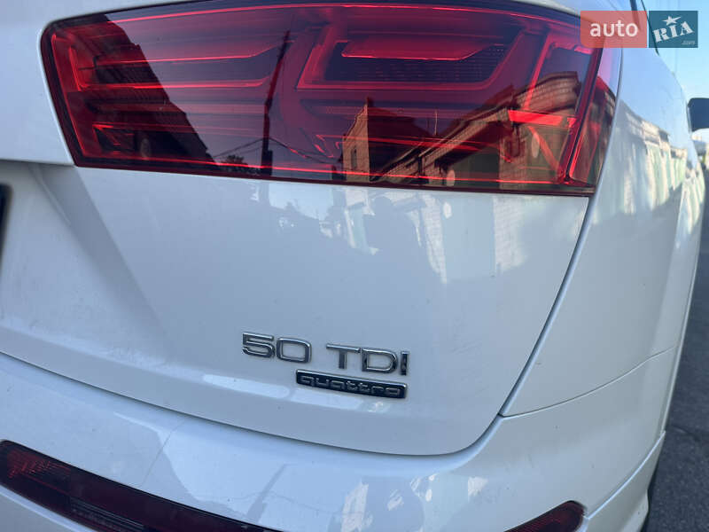 Позашляховик / Кросовер Audi Q7 2018 в Києві