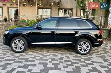 Позашляховик / Кросовер Audi Q7 2017 в Києві