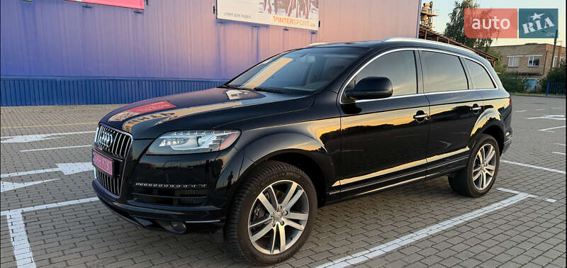 Позашляховик / Кросовер Audi Q7 2013 в Нововолинську