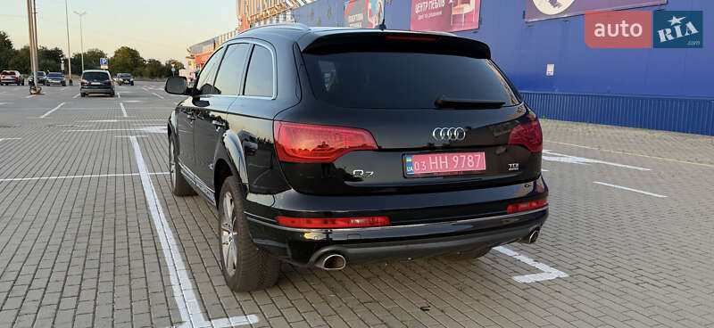 Позашляховик / Кросовер Audi Q7 2013 в Нововолинську