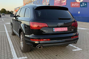 Внедорожник / Кроссовер Audi Q7 2013 в 