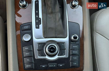 Внедорожник / Кроссовер Audi Q7 2013 в 
