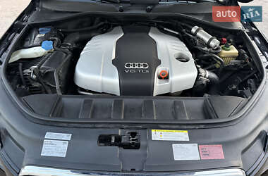 Внедорожник / Кроссовер Audi Q7 2013 в 