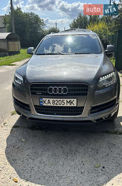 Внедорожник / Кроссовер Audi Q7 2012 в 