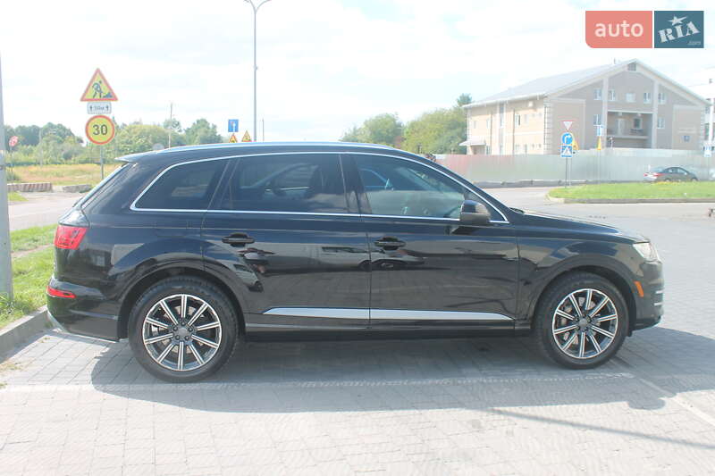 Внедорожник / Кроссовер Audi Q7 2015 в Львове