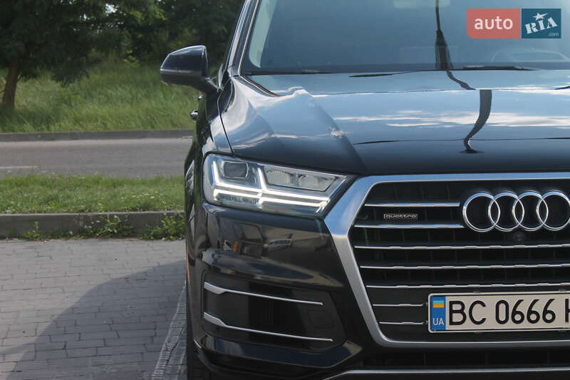Внедорожник / Кроссовер Audi Q7 2015 в Львове