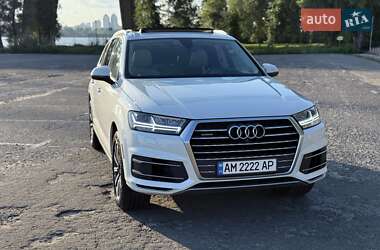 Позашляховик / Кросовер Audi Q7 2016 в Києві