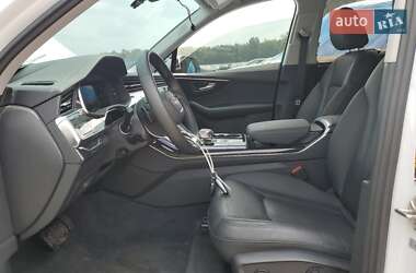 Внедорожник / Кроссовер Audi Q7 2022 в 
