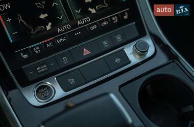 Внедорожник / Кроссовер Audi Q7 2021 в 