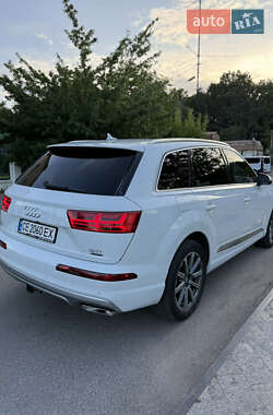 Внедорожник / Кроссовер Audi Q7 2017 в 