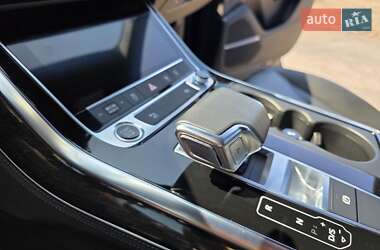 Внедорожник / Кроссовер Audi Q7 2023 в 