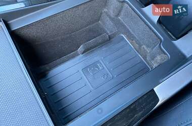 Внедорожник / Кроссовер Audi Q7 2021 в 