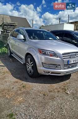 Внедорожник / Кроссовер Audi Q7 2006 в 