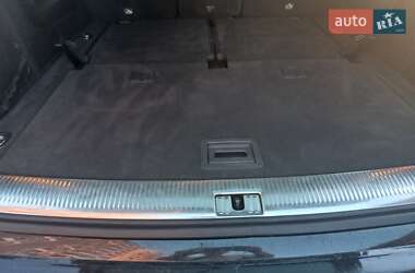 Внедорожник / Кроссовер Audi Q7 2014 в 