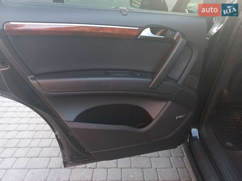 Внедорожник / Кроссовер Audi Q7 2014 в Львове