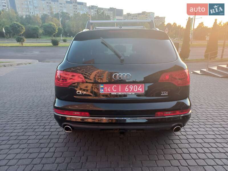Внедорожник / Кроссовер Audi Q7 2014 в Львове