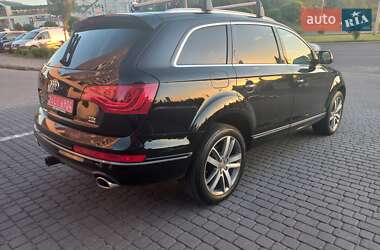Внедорожник / Кроссовер Audi Q7 2014 в 