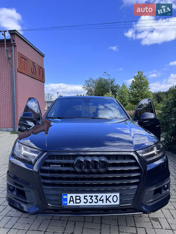 Внедорожник / Кроссовер Audi Q7 2016 в Львове