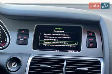 Внедорожник / Кроссовер Audi Q7 2015 в 
