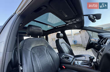 Внедорожник / Кроссовер Audi Q7 2012 в 