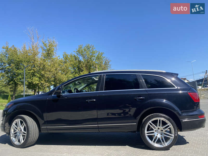 Внедорожник / Кроссовер Audi Q7 2014 в Хмельницком