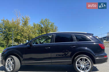 Внедорожник / Кроссовер Audi Q7 2014 в 