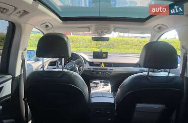 Внедорожник / Кроссовер Audi Q7 2015 в 
