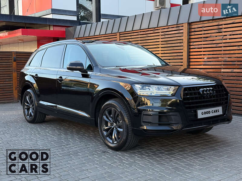 Позашляховик / Кросовер Audi Q7 2019 в Одесі