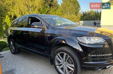 Позашляховик / Кросовер Audi Q7 2012 в 