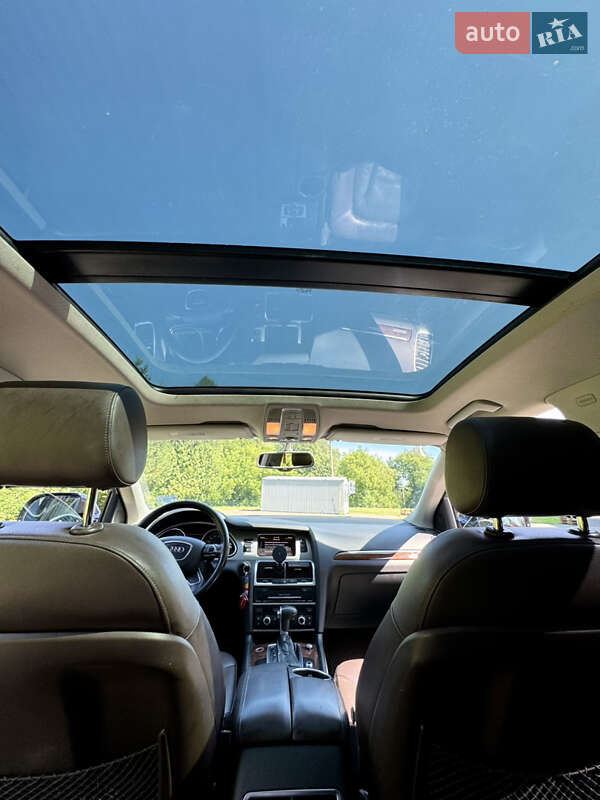 Внедорожник / Кроссовер Audi Q7 2012 в Бурштыне