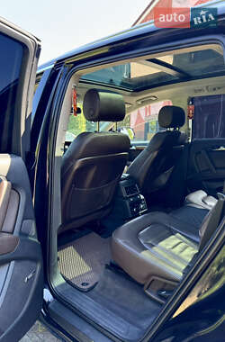 Внедорожник / Кроссовер Audi Q7 2012 в 