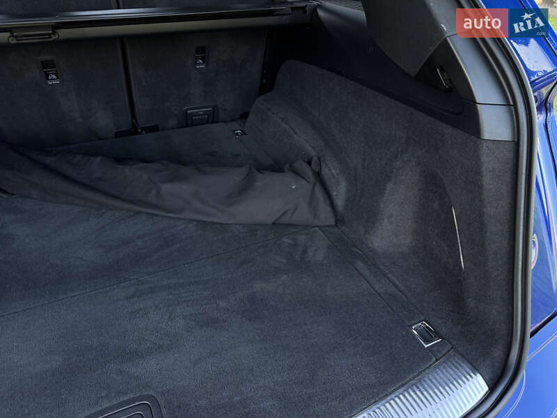 Внедорожник / Кроссовер Audi Q7 2021 в Киеве