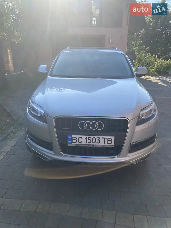 Audi Q7 2012