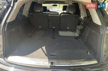 Внедорожник / Кроссовер Audi Q7 2013 в 