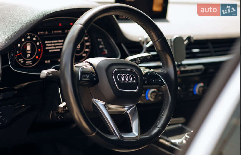 Внедорожник / Кроссовер Audi Q7 2018 в Тернополе