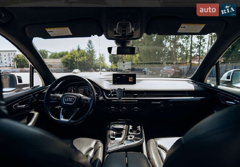 Внедорожник / Кроссовер Audi Q7 2018 в Тернополе