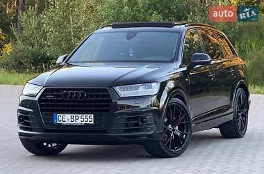 Внедорожник / Кроссовер Audi Q7 2019 в 