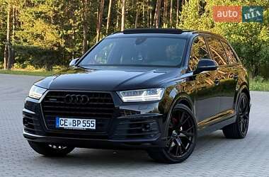 Внедорожник / Кроссовер Audi Q7 2019 в 