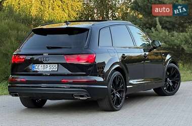Внедорожник / Кроссовер Audi Q7 2019 в 