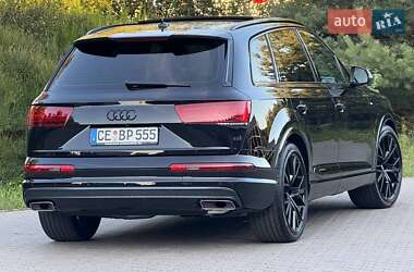 Внедорожник / Кроссовер Audi Q7 2019 в 