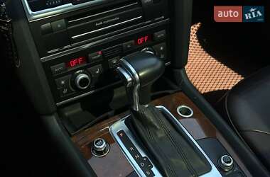 Внедорожник / Кроссовер Audi Q7 2012 в 