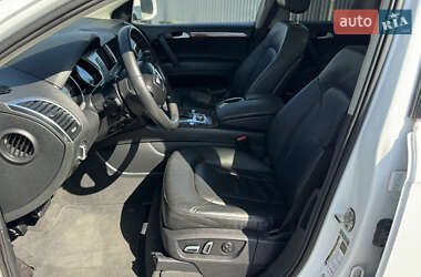 Внедорожник / Кроссовер Audi Q7 2014 в 
