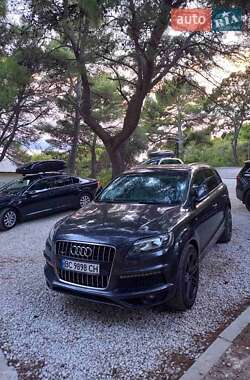 Внедорожник / Кроссовер Audi Q7 2010 в 