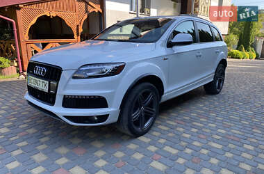 Внедорожник / Кроссовер Audi Q7 2015 в 