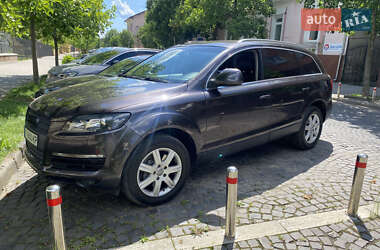 Внедорожник / Кроссовер Audi Q7 2006 в 
