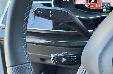 Внедорожник / Кроссовер Audi Q7 2021 в 