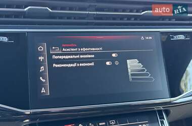 Внедорожник / Кроссовер Audi Q7 2021 в 